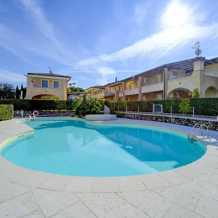 Lägenhet Casa Klimt By Garda Manerba del Garda